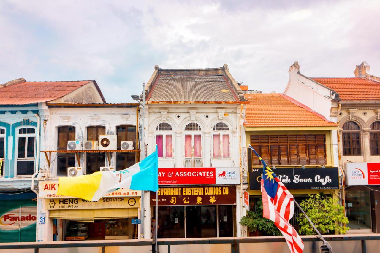Bishop Hotel George Town Bagian luar foto